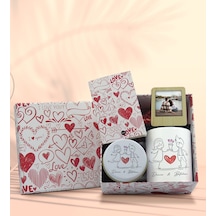 BK Gift Sevgiliye Özel Kutuda Hediye Seti, Kupa Bardak, Sevgili Hediyesi, Kokulu Mum, Fotoğraflı Çerçeve