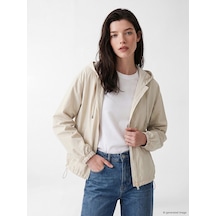 Lcw Comfort Bej Kapüşonlu Oversize Kadın Yağmurluk