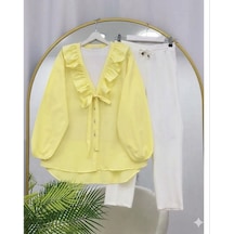 Lovie Moda Yakası Fırfır Detaylı Düğmeli Pantolonlu Takım Sarı