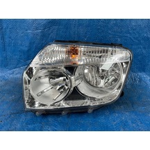 Renault Duster H79 2010- Far Sağ Far-duster H79 -sag Oem No:260601153r