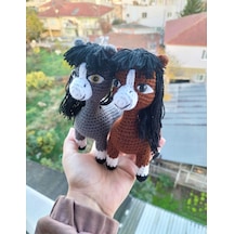 Amigurumi oyuncak at doru ve Karatay hediyelik oyuncak
