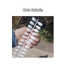 24 Adet Renkli Balerin Takma Tırnak Orta Uzun 309 Kırık Beyaz