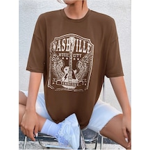 Flood Of Style Kadın Kahverengi Nashvılle Baskılı Oversize Bisiklet Yaka Tişört