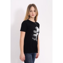 Siyah