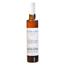 Slow Farm Doğal Fermente Kızılcık Sirkesi 500 ML