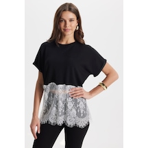 Tudors Kadın Oversize Geniş Kesim Dantel Detaylı Bisiklet Yaka Siyah Tişört-50784