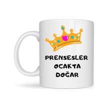 Prensesler Ocakta Doğar Yazılı Kupa Model 245 Taç Detaylı Doğum Ayı Temalı Seramik Kahve Kupası Çok Renkli