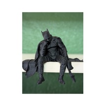 Batman Oturan Figür 15 Cm