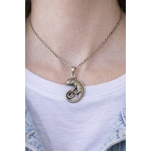 Spiral Chameleon Bukalemun Figürlü Eskitme Gümüş Renk Unisex Kolye Çok renkli