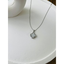 Silver Taşlı Yonca Model Çelik Model Gümüş