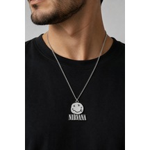 Nirvana Smiley Logolu Rock Müzik Kolyesi Hediye Aksesuar Çok renkli
