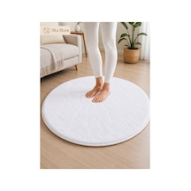 Toscana Peluş Kumaştan 70x70 Cm Kaydırmaz Tabanlı İthal Dekoratif Peluş Halı Beyaz Beyaz