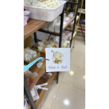 Yenidoğan Çikolata Etiketi 3,5x3,5 Cm 70 Adet Kişiye Özel - Arletikettasarım Beyaz