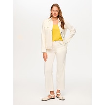 Ekru