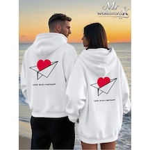 Nevermind Love From A Distance Sevgili Kombini Hoodie Unisex Oversize Kap Beyaz