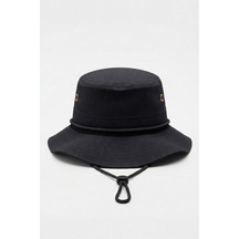 Siyah