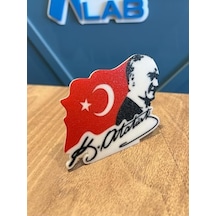Atatürk Portresi 3d Türk Bayrağı Masaüstü Dekor Atatürk İmzalı Şık Hatıra & Ofis Süsü - Hediyelik 6998