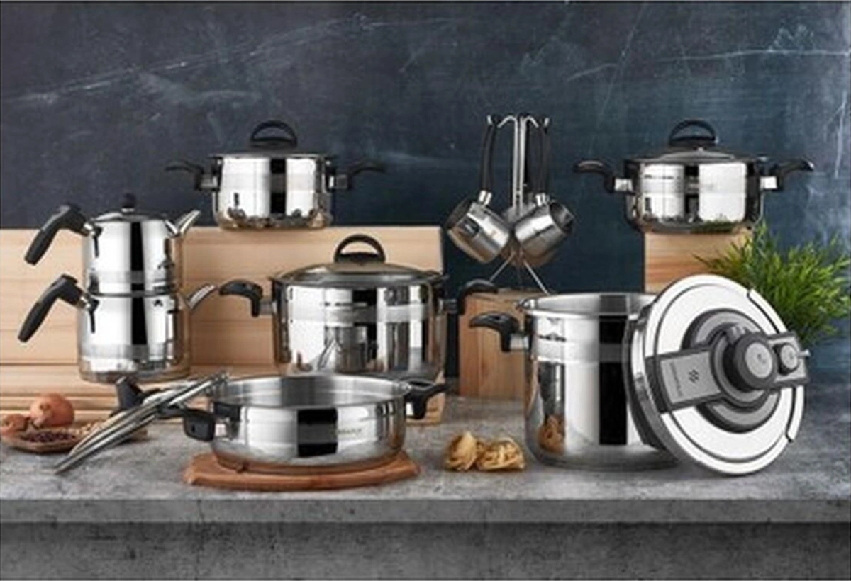 Kahramanlar Bahar Çeyiz Seti Çelik Tencere Seti 18 Parça Siyah 2110s Bakır - Siyah