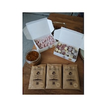 Türk Kahveleri Ve Lokumlarla Tanışma Setimiz Yumuşak Orta Ve Sert İçim 3x100gr Kahve + Karışık Duble Antep Fıstıklı Lokum 1x250gr + Güllü Kuş Lokumu 1x250gr - 901702331 Diğer