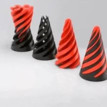 Spiral Geçmeli Koni Stres Çarkı - Masaüstü Dekoratif Obje Görsel İllüzyon - Fidget Stres Oyuncağı-kırmızı&siyah