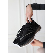 Liney Siyah Rugan Bağcıklı Spor Ayakkabı Çok Renkli