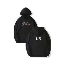 Stray Kids I.n Ön-arka Baskılı Kapşonlu Sweatshirt