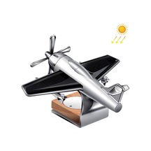 Sones Güneş Arabası Uçak Süs Katı Aroma Difüzör Araba Dönen Dekorasyon Ürünleri