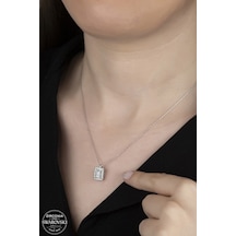 Union Swarovski Zirconia Kadın Dikdörtgen Gümüş Kolye