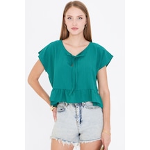 Armonika Kadın Koyu Yeşil Yarasa Kol Yakası Bağlamalı Eteği Fırfırlı Oversize Crop Bluz Arm-24y001088