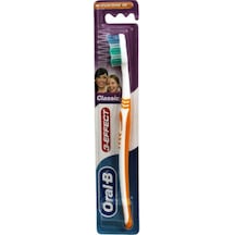 Oral-B Classic 3-Effect Diş Fırçası Medium