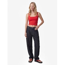 Koton Kare Yaka Slim Fit Kalın Askılı Crop Üst Kırmızı 6sak10228ek