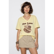 Kadın V Yaka For Love Nakış Ve Boncuk İşlemeli Oversize T-shirt 2240 60286329 - Açık Sarı