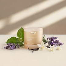 Mad Wellbeing Harmonious 200 Gr Mum Lavanta, Mür Ve Amber İle Sakinlik Ve İçsel Denge 50 x 22