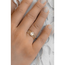 Oval Kesim Baget Şık Yüzük