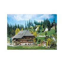 1/87 Kara Orman Çiflik Evi Maketi, Faller 130366