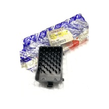 ARKA TAMPON ORTA DARBE EMİCİ TAKOZ SAĞ TİPO 7631247