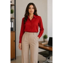 Kadın Kırmızı Klasik Yaka Düğmeli Pamuklu Gömlek - Ofis & Günlük Şık Uzun Kollu Gömlek