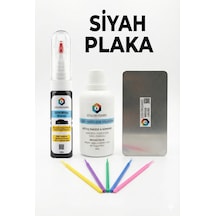 Siyah