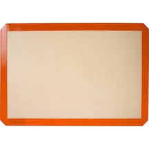 Yanmaz Yapışmaz Pişirme Matı 30cmx40cm Kendinden Yağlı Kağıt