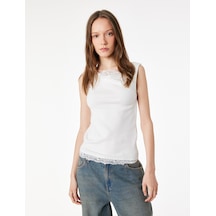 Koton Slim Fit Dantel Detaylı Kolsuz Kayık Yaka Bluz Ekru 6sal30207ık