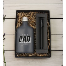 Bk Gift Kişiye Özel İsimli Baba Temalı Antrasit Tasarım Cam Şişede Kolonya 200 Ml & Siyah Metal Roller Kalem Hediye Seti-1, Babaya Hediye, Babalar Gün