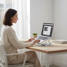 Notebook Ve Laptop Uyumlu 360 Derece Dönen Stand, Ayarlanabilir Laptop Tutucu, Sağlam Tabanlı, Yüksekliği Ayarlanabilir Tutucu, Notebook Stant 747