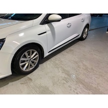 Renault Megane 4 2016-2022 Arası Yan Kapı Çıtası Ham Siyah Boyası