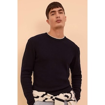 DeFacto Relax Fit Bisiklet Yaka Yaka İçi Penye Detaylı Pamuklu Triko Kazak D3290AX24AUNV64