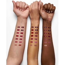 Matte Lipstick Crayon No: 02 - Besleyici Nemlendirici Mat Kalem Ruj Çok Renkli