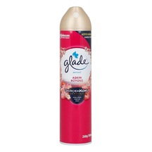 Glade Aerosol Oda Kokusu Sprey Aşkın Büyüsü 300 ML