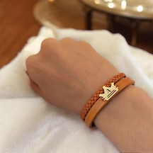 Archin A Harfine Özel Kahverengi Derili Taç Motifli 14 Ayar Altın Plakalı Hediye Bileklik-467harf A Archin A Harfine Özel Kahverengi Derili Taç Motifli 14 Ayar Altın Plakalı Hediye Bileklik-467harf A