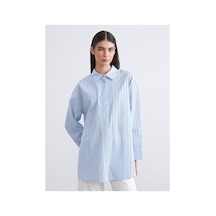 LC Waikiki Alıta Cıty Farkıyla Lcw Modest Mavi Çizgili Oversize Poplin Kadın Gömlek Tunik Mavi - 931522818 Mavi