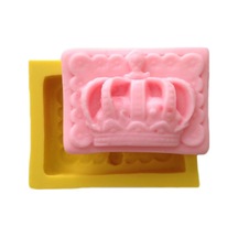 Kral Tacı Şeklinde Dikdörtgen Silikon Kalip 7x5,5x2 Cm 6