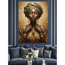 Ahşap Tablo Başlıklı Altın Takılı Afrikalı Kadın